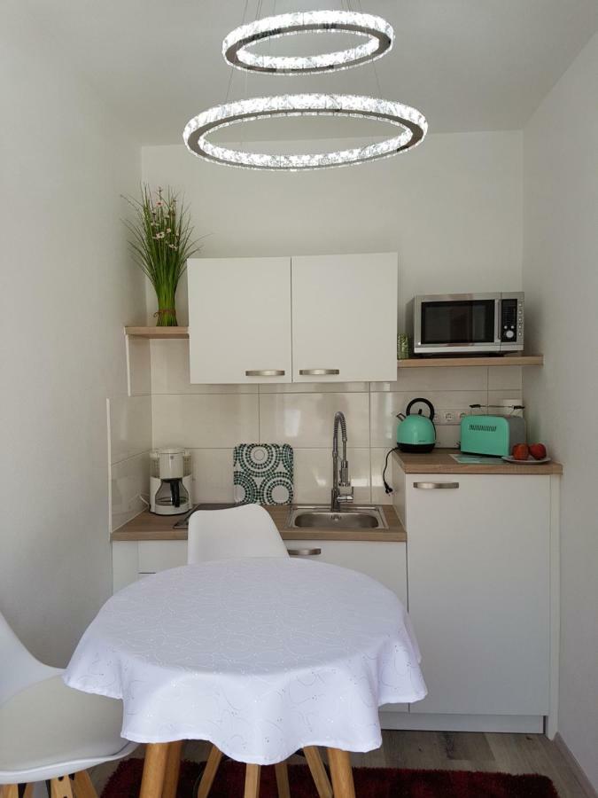 Gaestezimmer Resi Illmitz Esterno foto