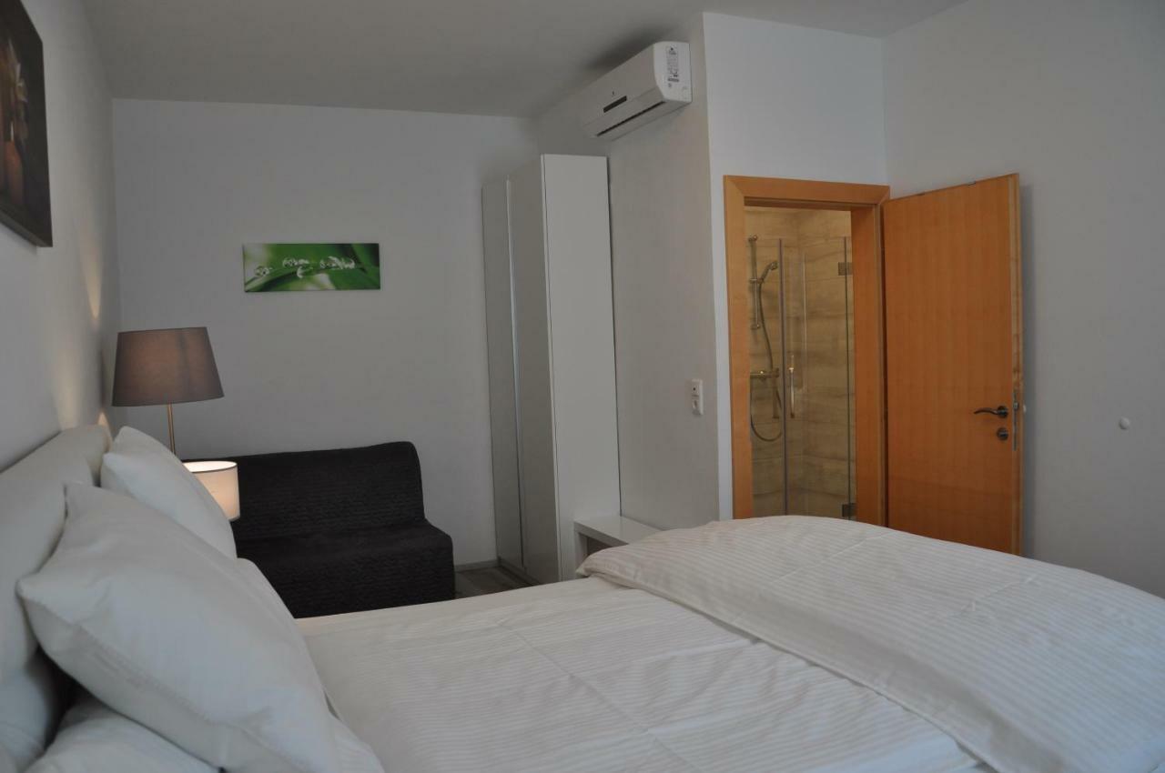 Gaestezimmer Resi Illmitz Esterno foto